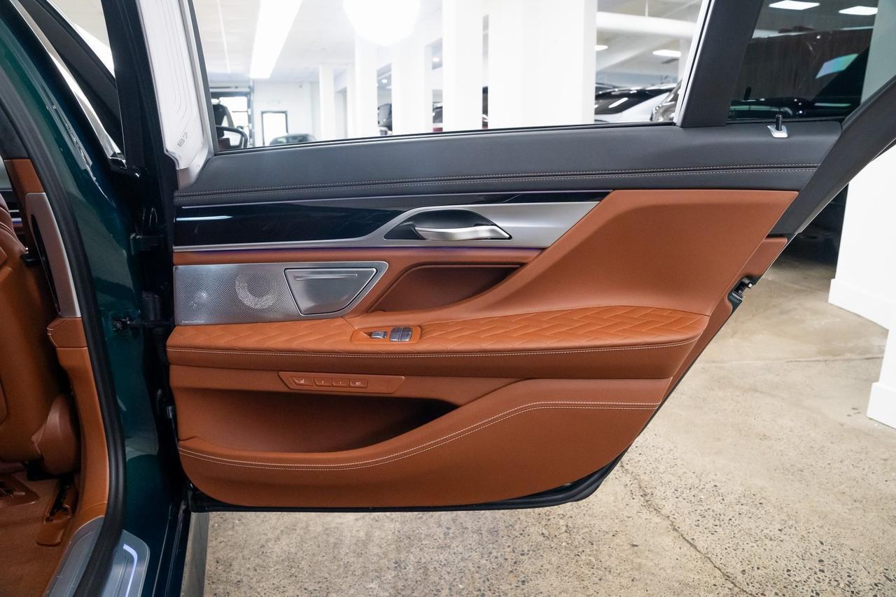 2022 BMW 7 Series ALPINA B7 xDrive Luxury Rear Seats Bowers &amp; Wilkins Audio Portland OR