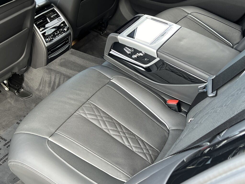 2022 BMW 7 Series M760i Indianapolis IN