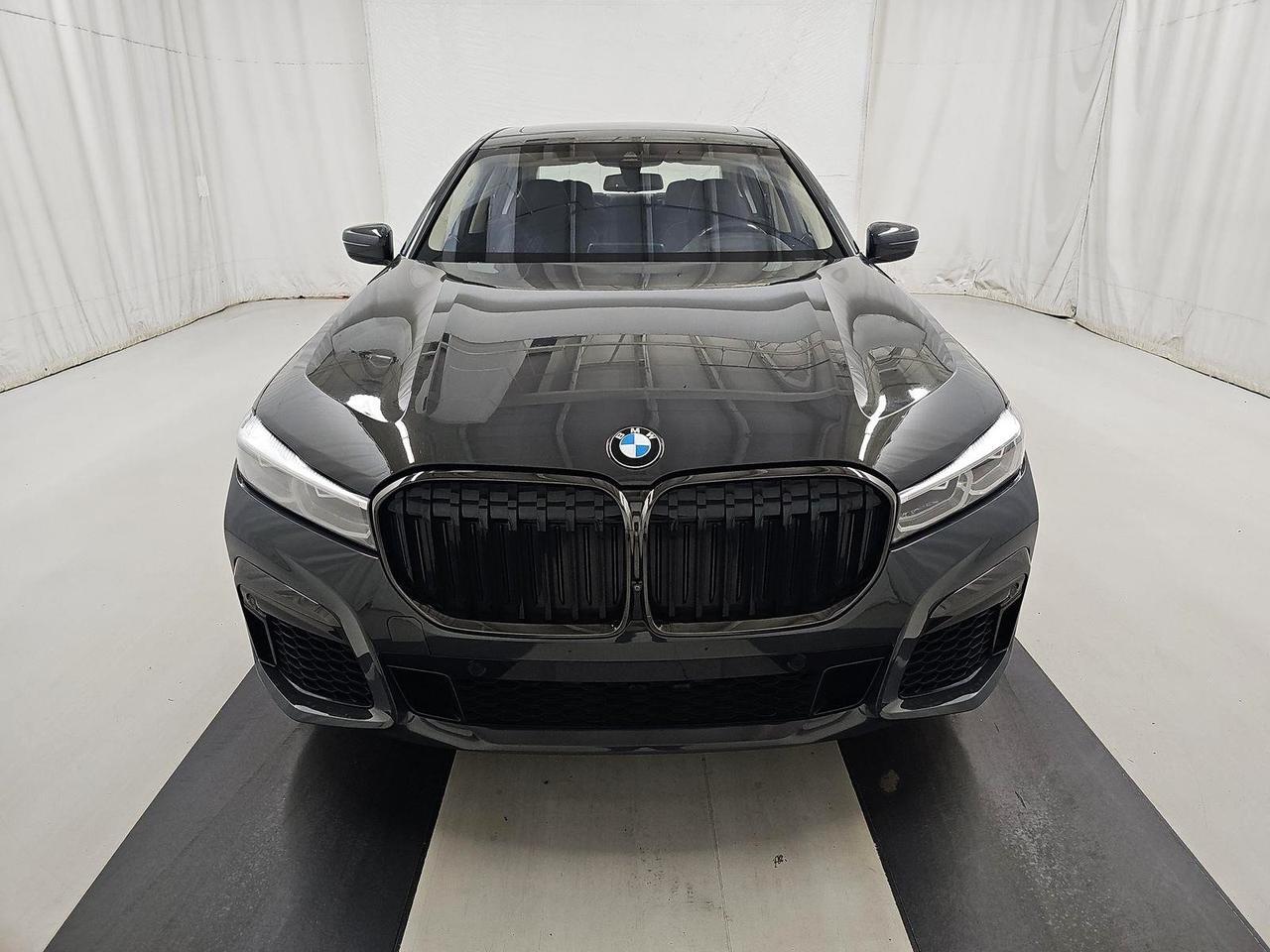 2022 BMW 7 Series M760i Massage Seats Head-Up Display Portland OR