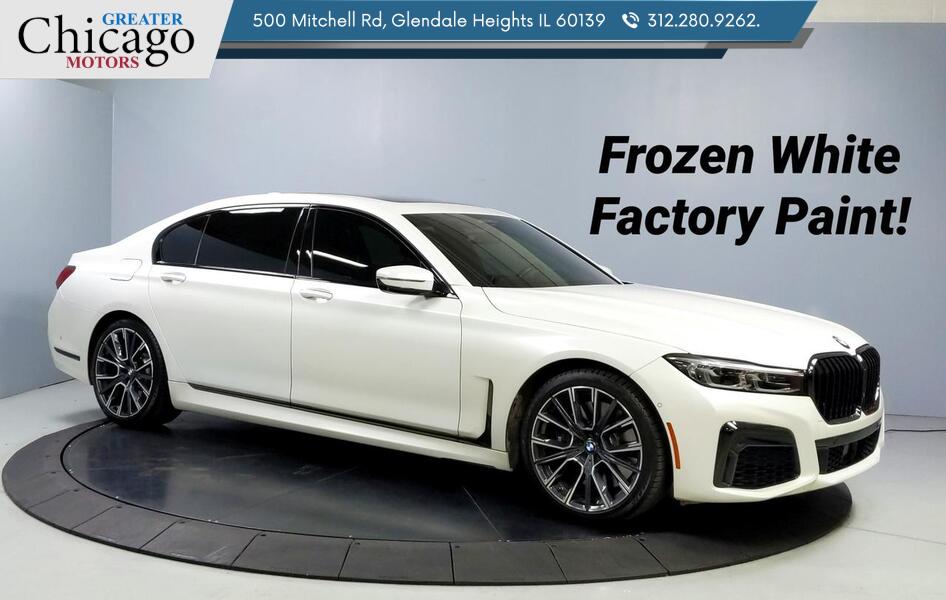 2022_BMW_750i xDrive Frozen White!_Factory Warranty Until 04/26_ Glendale Heights IL