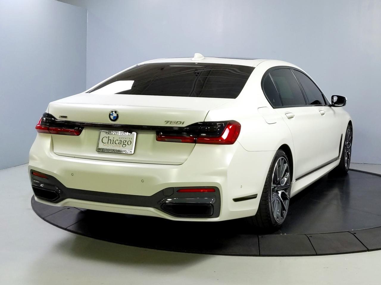 2022 BMW 750i xDrive Frozen White! Factory Warranty Until 04/26 St. Charles  IL