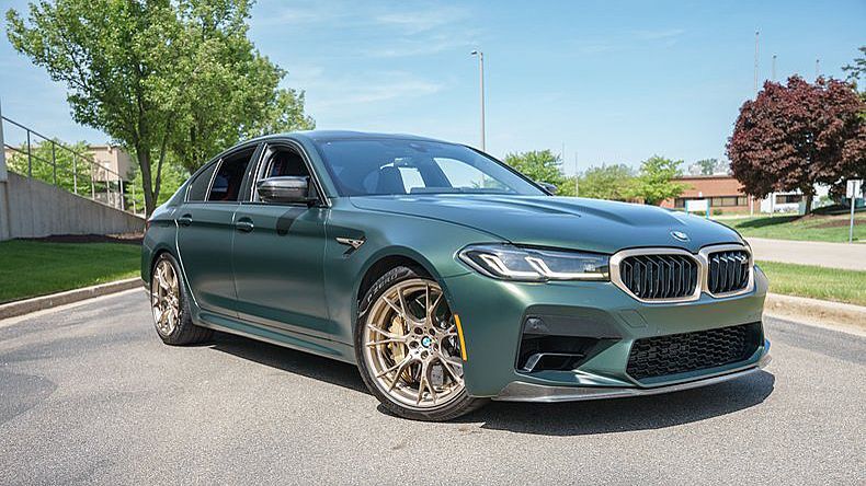 2022 BMW M5 CS