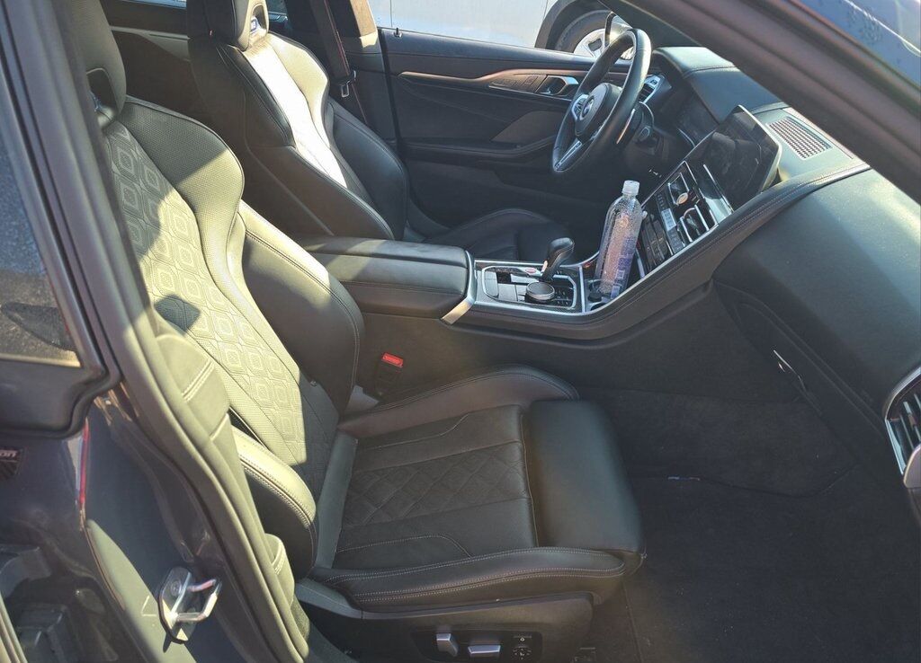 2022 BMW M8 Competition