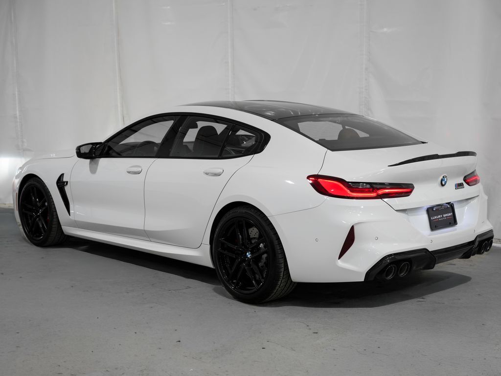 2022 BMW M8 Competition