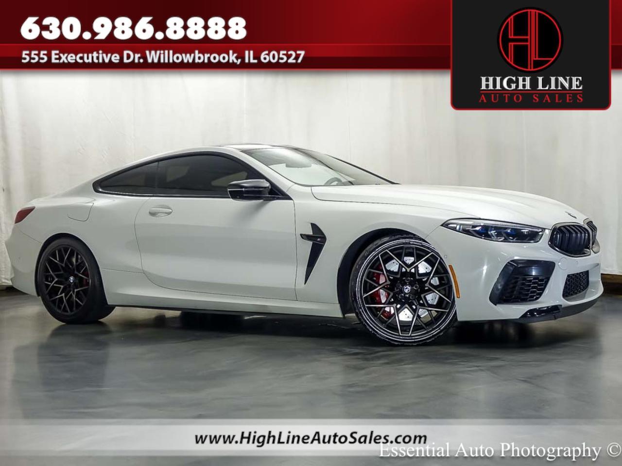2022 BMW M8