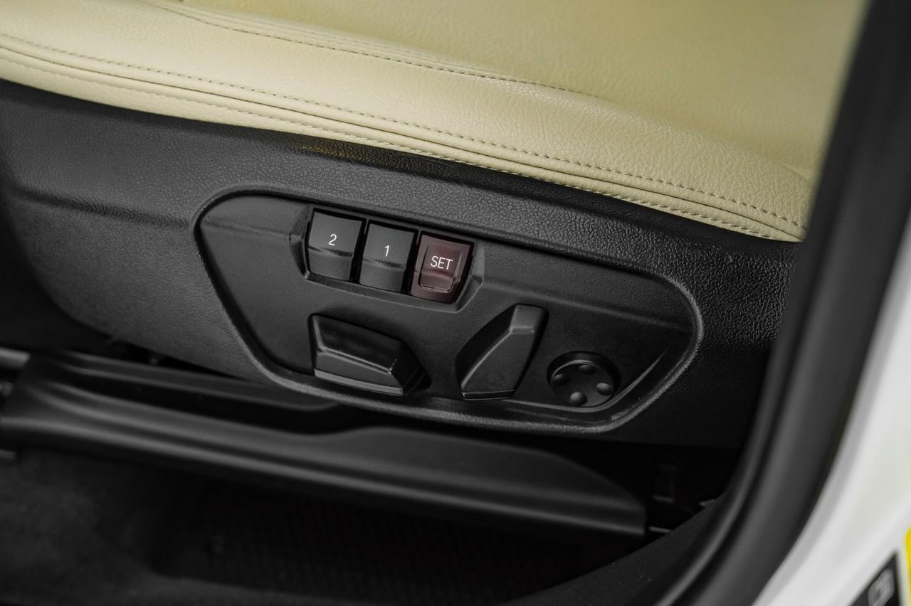 2022 BMW X1 xDrive28i AWD HEADUP DISPLAY BLIND SPOT ASSIST LANE DEPARTURE WARNING NAVI Carrollton TX