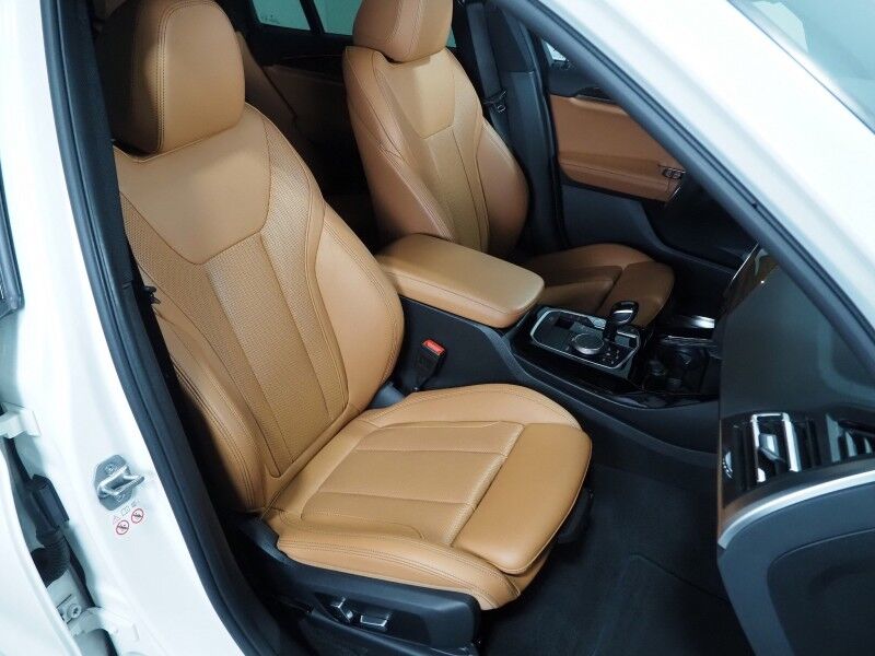 2022 BMW X3 sDrive30i *NAVIGATION, LIVE COCKPIT PRO, SAFETY ALERTS, BACKUP-CAMERA, COLOR TOUCHSCREEN, PANORAMA MOONROOF, HEATED SEATS/STEERING, COMFORT ACCESS, POWER LIFTGATE, WIRELESS CHARGING, ANDROID & APPLE