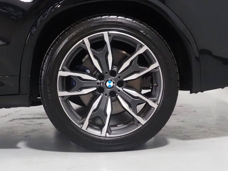 2022 BMW X3 xDrive30i AWD *M SPORT, DYNAMIC HANDLING PKG, NAVIGATION, LIVE COCKPIT PRO, SAFETY ALERTS, BACKUP-CAMERA, COLOR TOUCHSCREEN, PANO MOONROOF, LEATHER, CLIMATE SEATS, HEATED STEERING, COMFORT ACCESS, REMOTE START, 20 INCH WHEELS, ANDROID & APPLE Round Rock TX