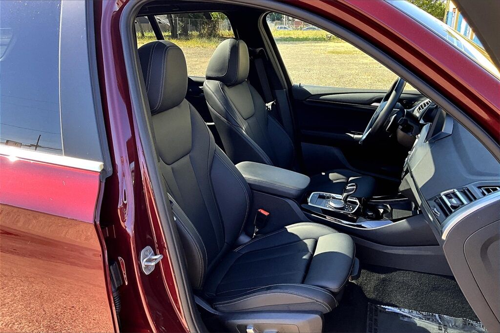 2022 BMW X3 xDrive30i OR