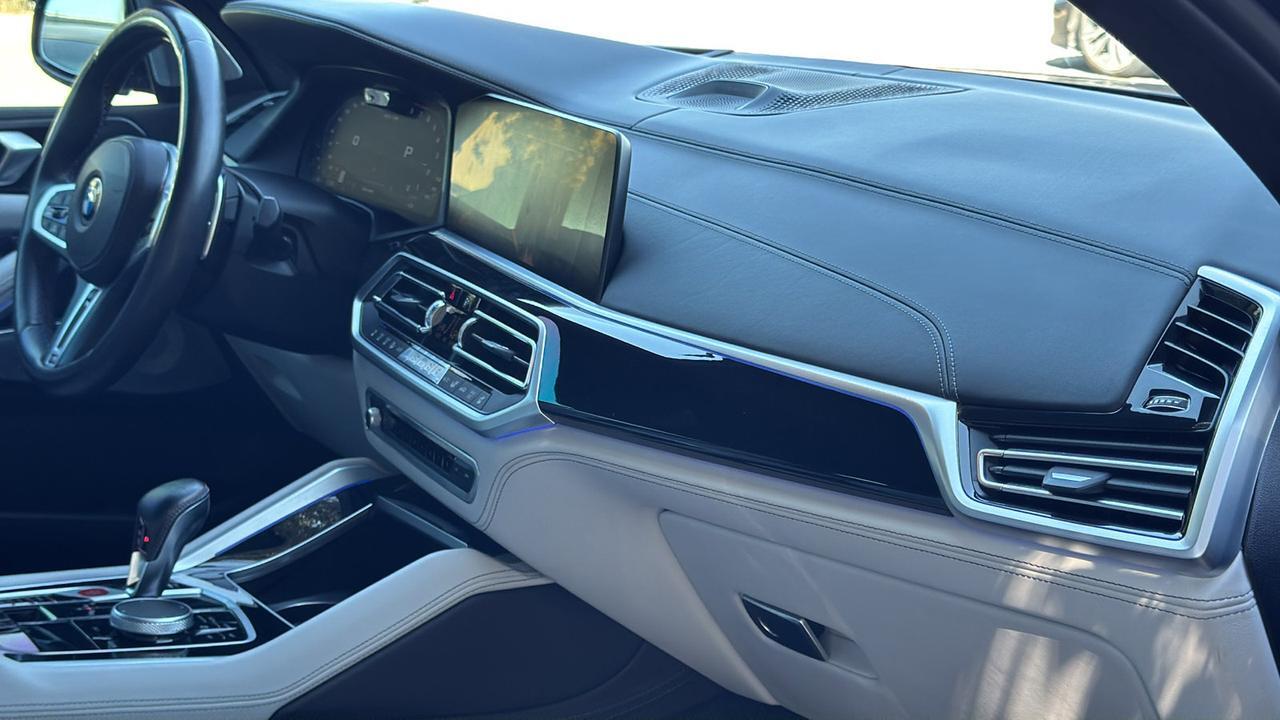 2022 BMW X5 M  Selma TX