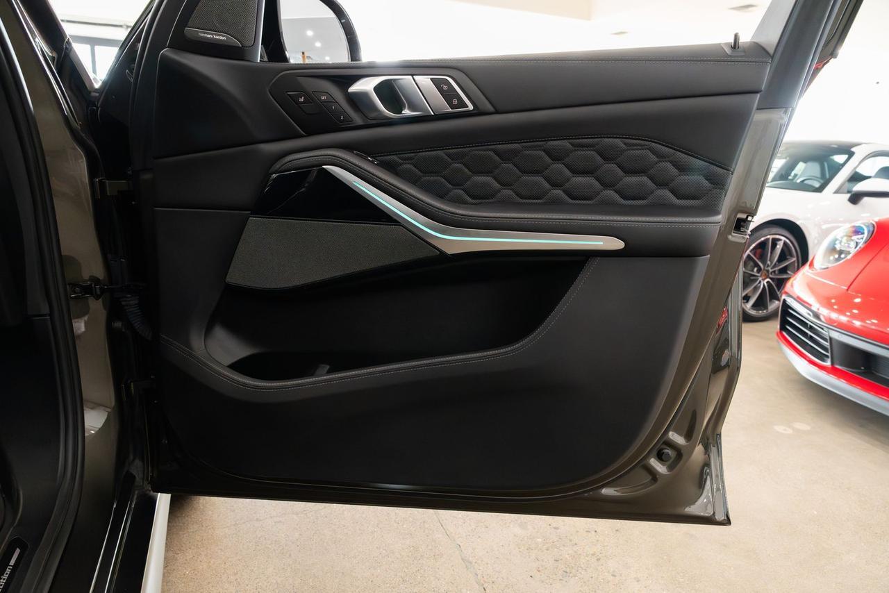 2022 BMW X5 M Competition Gladstone OR