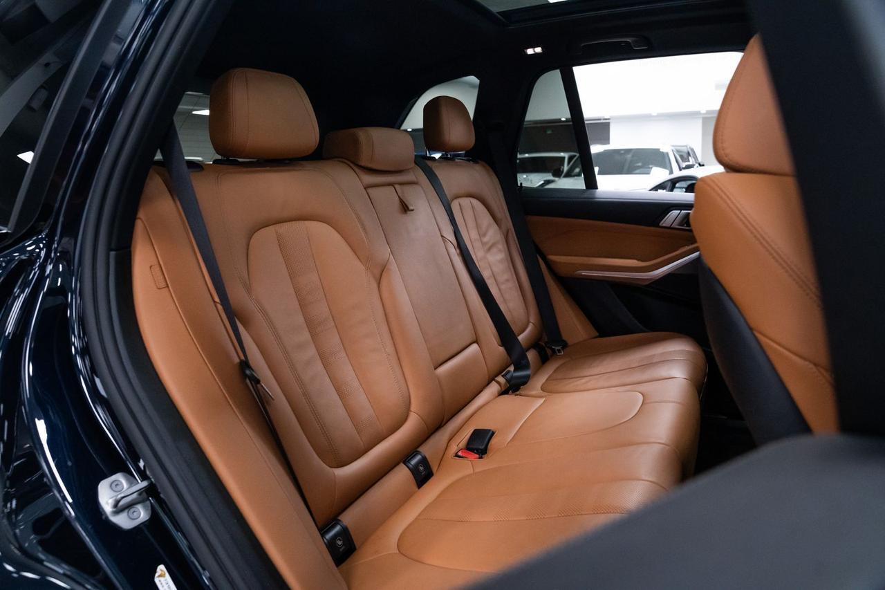 2022 BMW X5 M50i Adaptive Headlights Panoramic Roof Portland OR