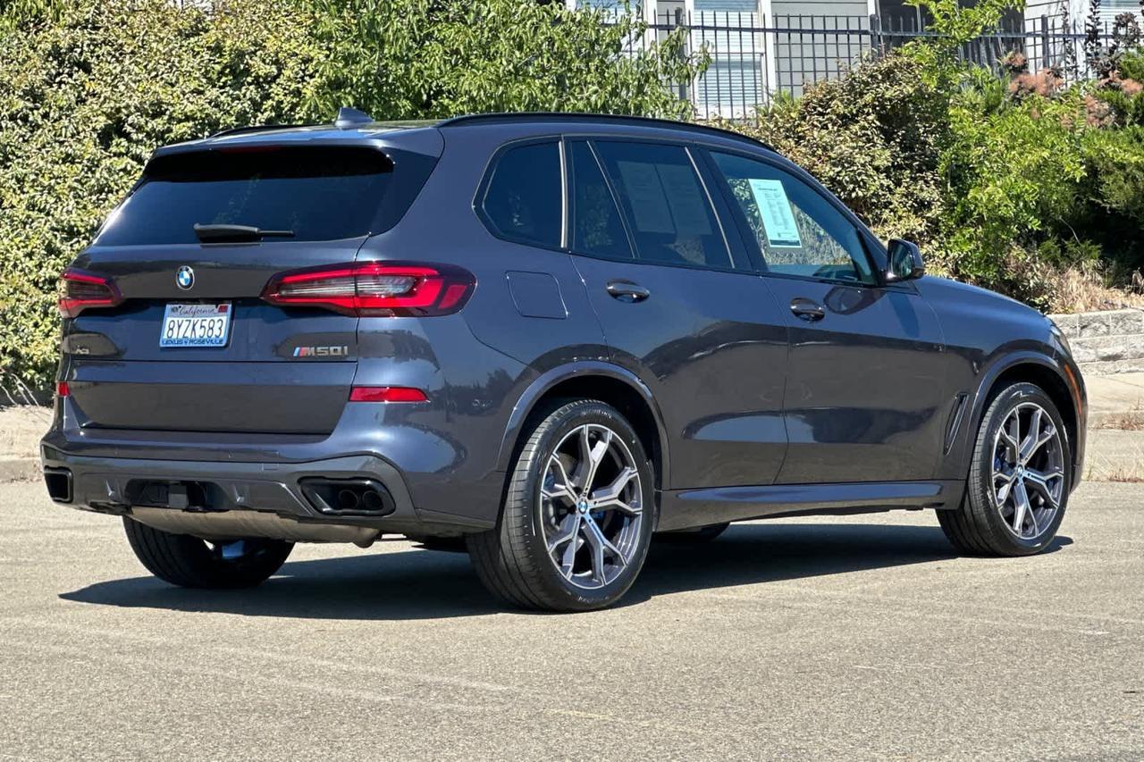 2022 BMW X5 M50i M50i