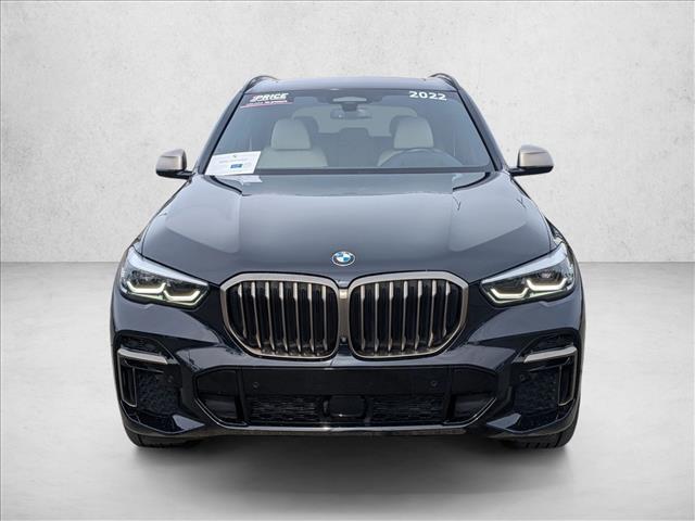 2022 BMW X5 M50i