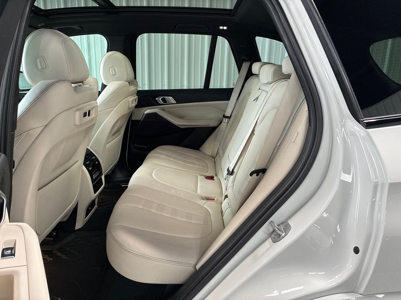 2022 BMW X5 sDrive40i, M-Sport Pk, Parking Assistance Pkg, 4-Zone Climate Houston TX