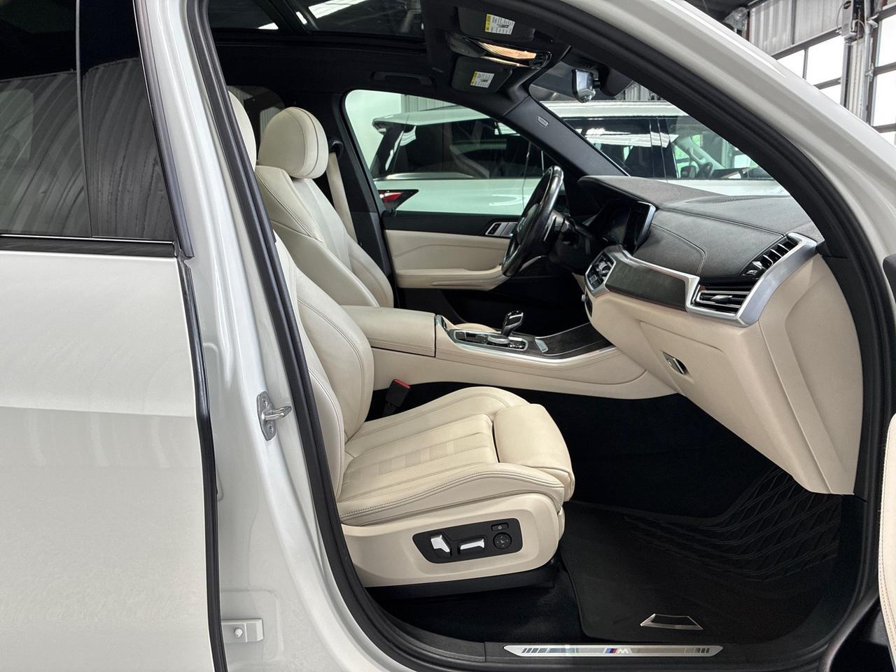 2022 BMW X5 sDrive40i, M-Sport Pk, Parking Assistance Pkg, 4-Zone Climate Houston TX