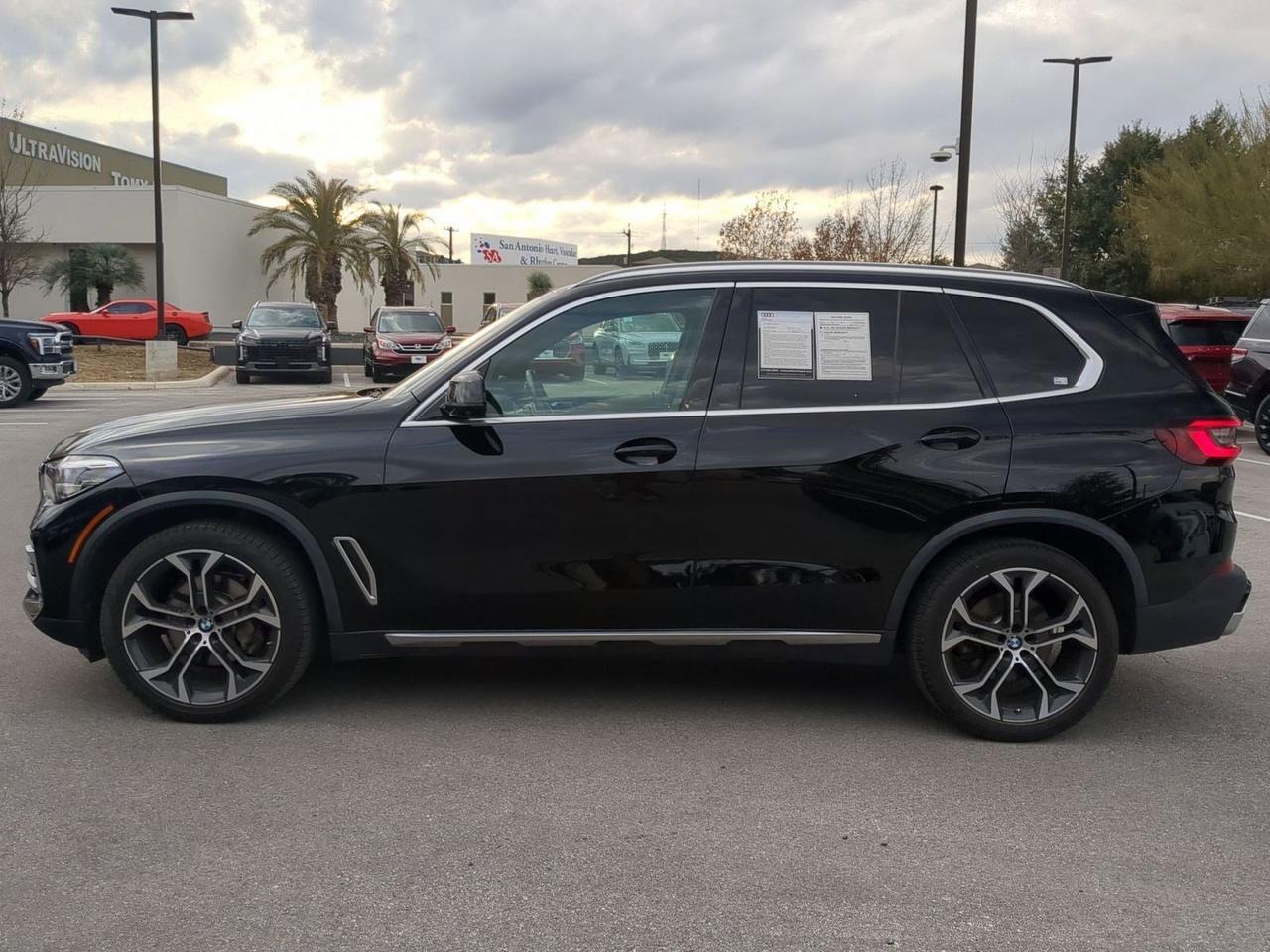 2022 BMW X5 sDrive40i