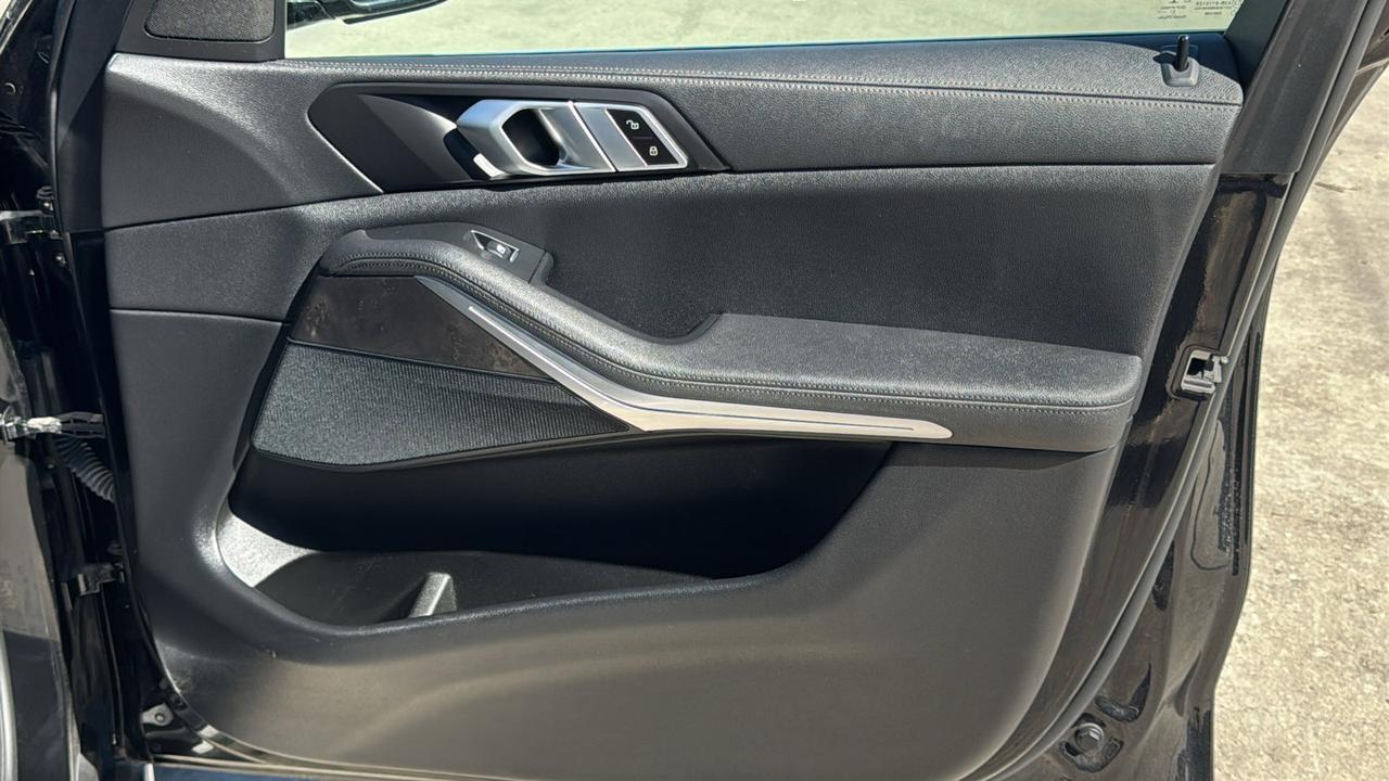 2022 BMW X5 sDrive40i  Selma TX