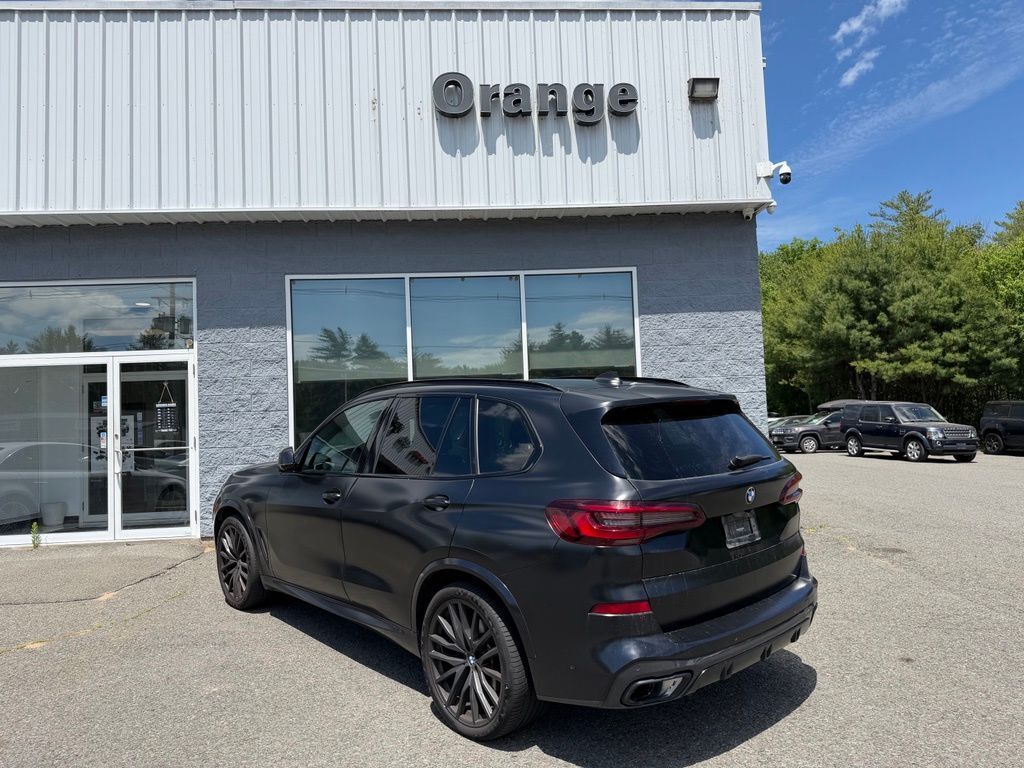 2022 BMW X5 xDrive40i Orange MA