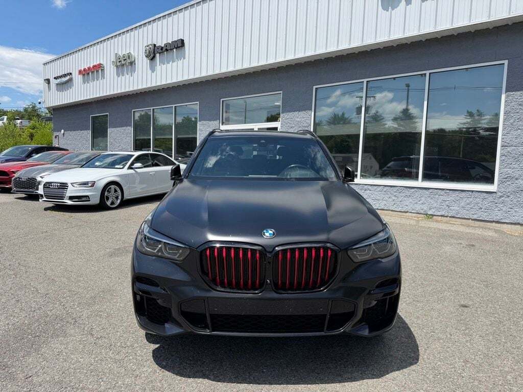 2022 BMW X5 xDrive40i Orange MA