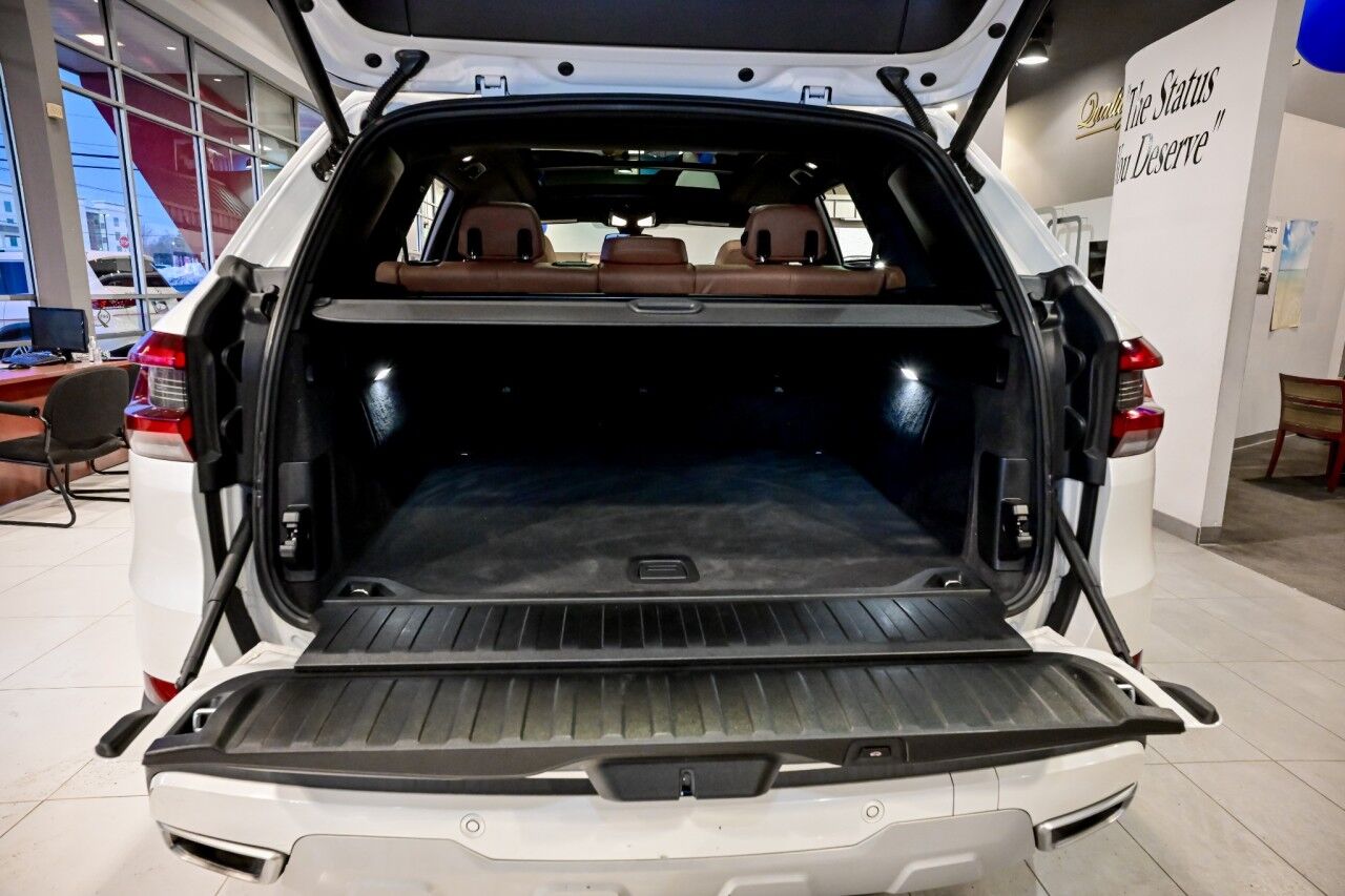 2022 BMW X5 xDrive40i, Leather, Premium and Park Assist Pkg, Rear Shades, Glass Control Springfield NJ