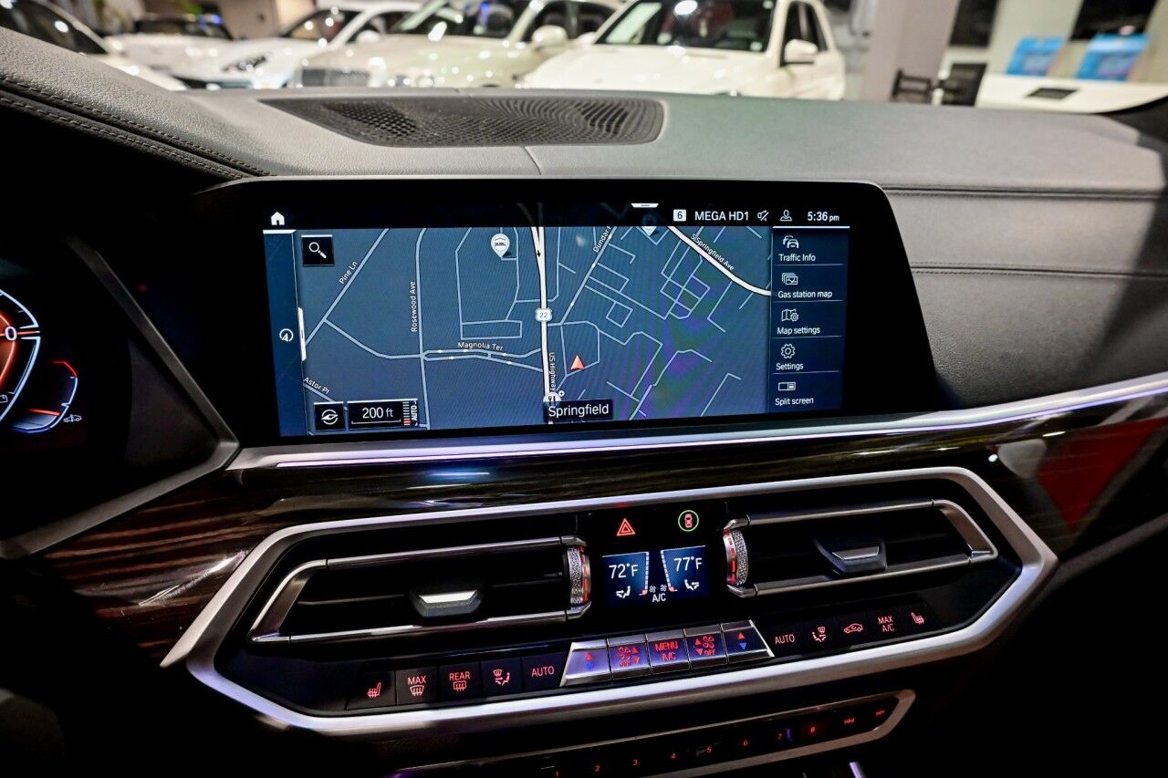 2022 BMW X5 xDrive40i, Leather, Premium and Park Assist Pkg, Rear Shades, Glass Control Springfield NJ