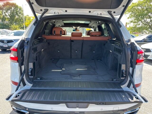 2022 BMW X5 xDrive40i Worcester MA