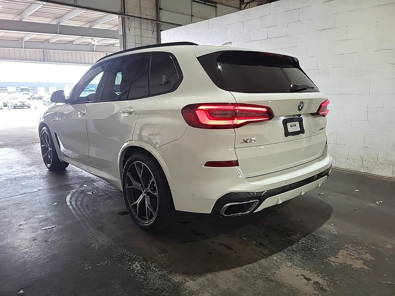 2022 BMW X5 xDrive45e Massage Seats Head-Up Display Portland OR