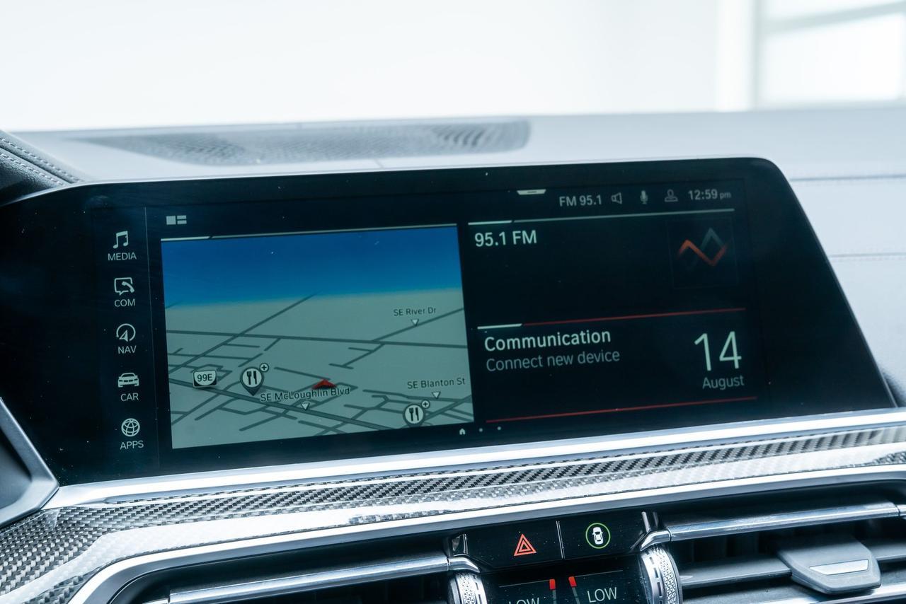 2022 BMW X6 M50i 1 Owner / Premium Package / Parking Assist Package Portland OR