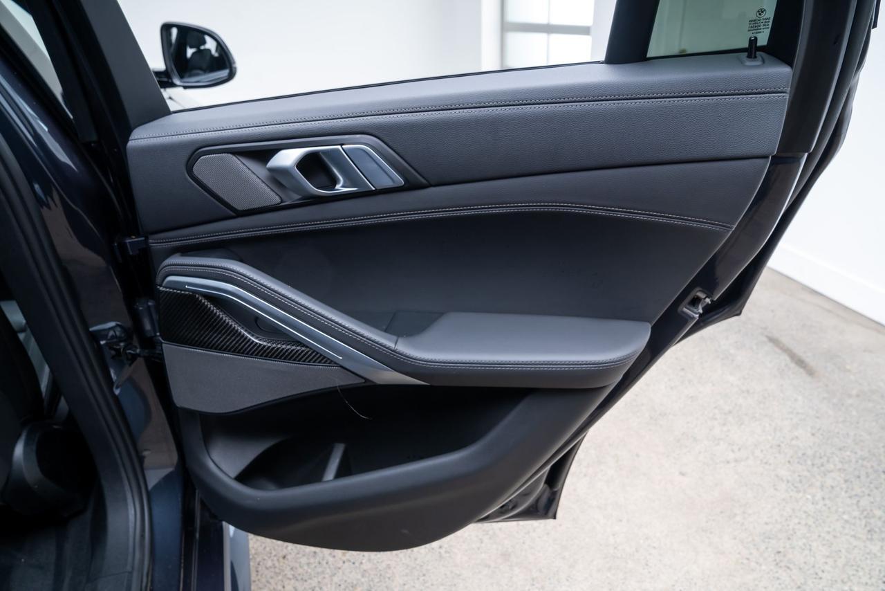 2022 BMW X6 M50i 1 Owner / Premium Package / Parking Assist Package Portland OR