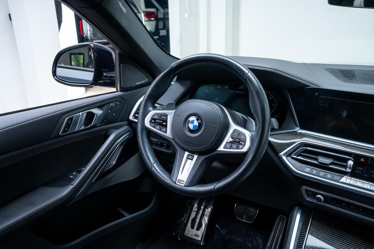 2022 BMW X6 M50i 1 Owner / Premium Package / Parking Assist Package Portland OR