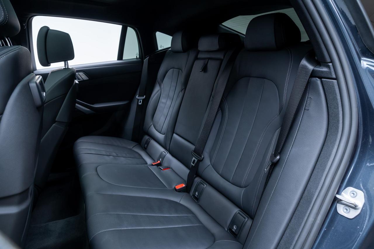 2022 BMW X6 M50i 1 Owner / Premium Package / Parking Assist Package Portland OR