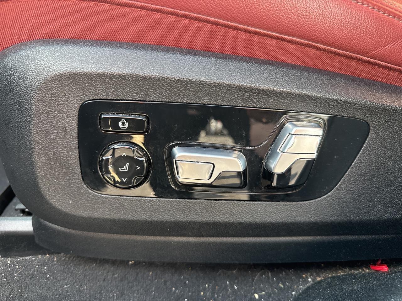 2022 BMW X6 M50i Richmond VA