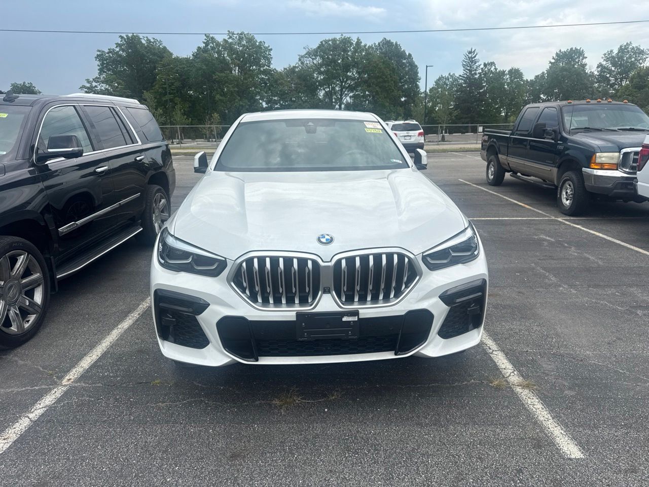 2022 BMW X6 xDrive40i
