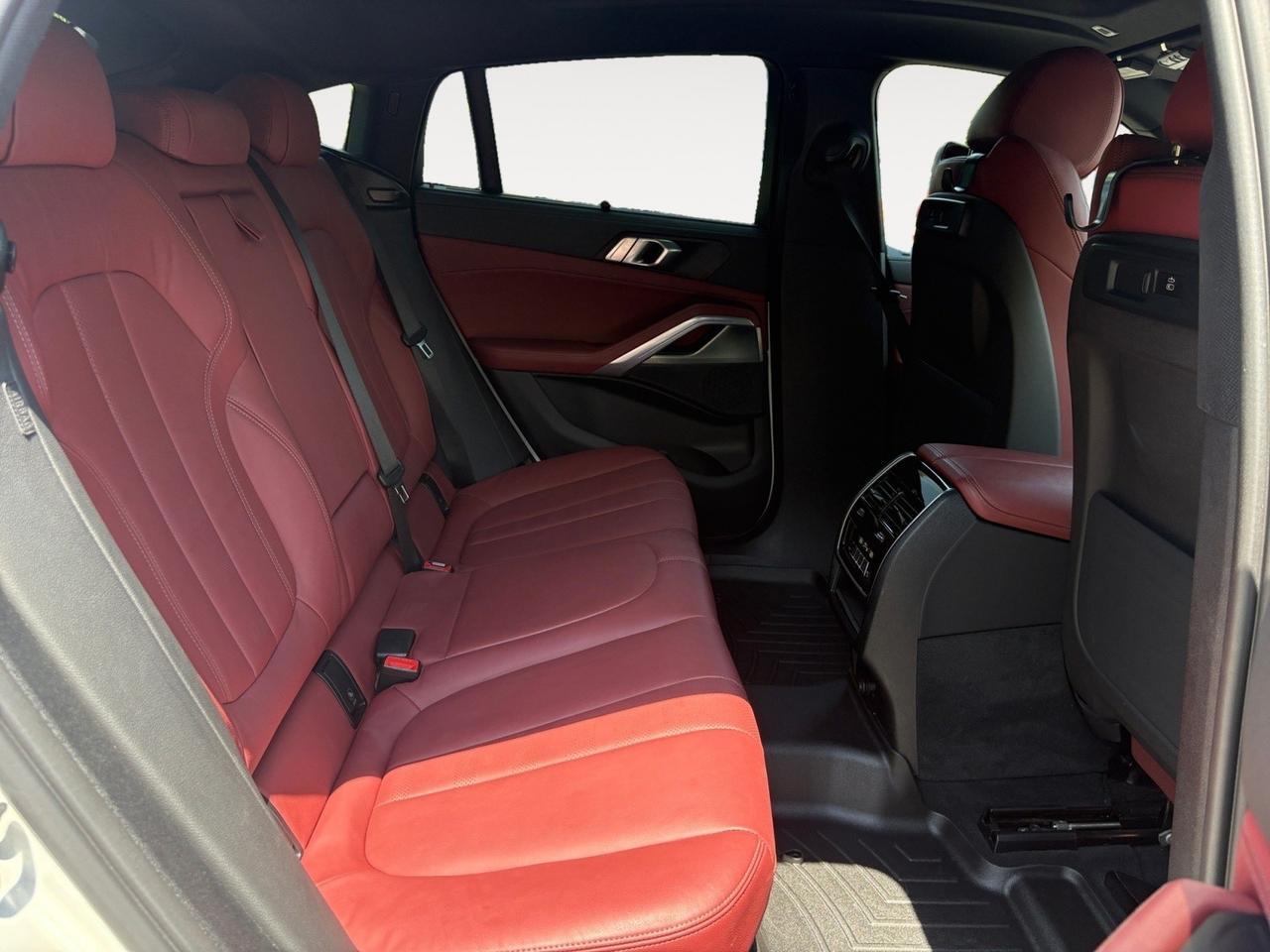 2022 BMW X6 xDrive40i, HEADS-UP DISPLAY, POWER LIFTGATE, HEATED FRONT & REAR SEATS, APPLE CARPLAY/ANDROID AUTO, PANORAMIC MOONROOF, LANE KEEP ASSIST, BLIND SPOT ALERT, VIRGINIA OWNED, ONLY 1 OWNER, LOW MILEAGE, CLEAN CERTIFIED CARFAX, RIDE IN LUXURY THIS SUMMER! Virginia Beach VA