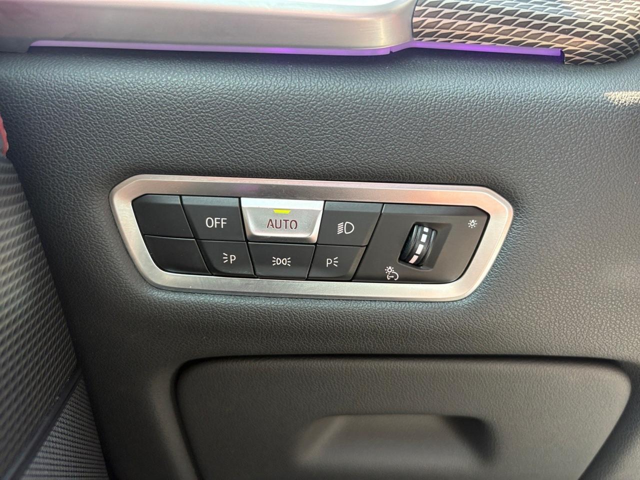 2022 BMW X6 xDrive40i, HEADS-UP DISPLAY, POWER LIFTGATE, HEATED FRONT & REAR SEATS, APPLE CARPLAY/ANDROID AUTO, PANORAMIC MOONROOF, LANE KEEP ASSIST, BLIND SPOT ALERT, VIRGINIA OWNED, ONLY 1 OWNER, LOW MILEAGE, CLEAN CERTIFIED CARFAX, RIDE IN LUXURY THIS SUMMER! Virginia Beach VA