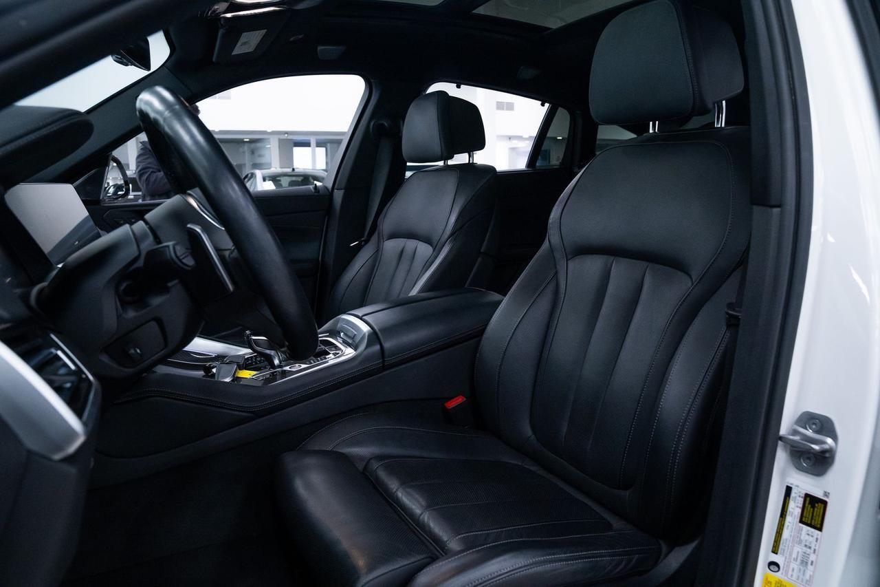 2022 BMW X6 xDrive40i M Sport Package Luxury Seating Package Portland OR