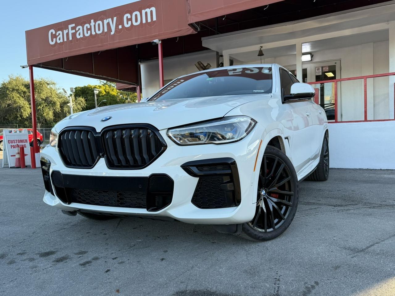 2022 BMW X6 xDrive40i