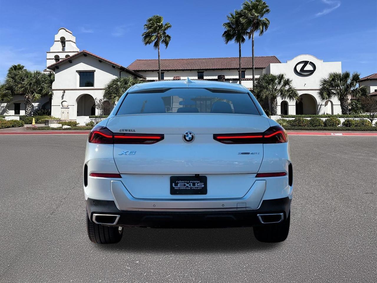 2022 BMW X6 xDrive40i