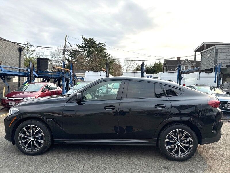 2022 BMW X6 xDrive40i w/ M Sport Package Arlington VA