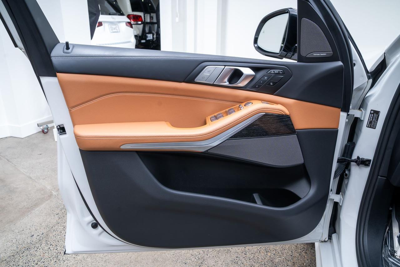 2022 BMW X7 M50i 1 Owner / Executive Package / Driving Assist Packa Portland OR