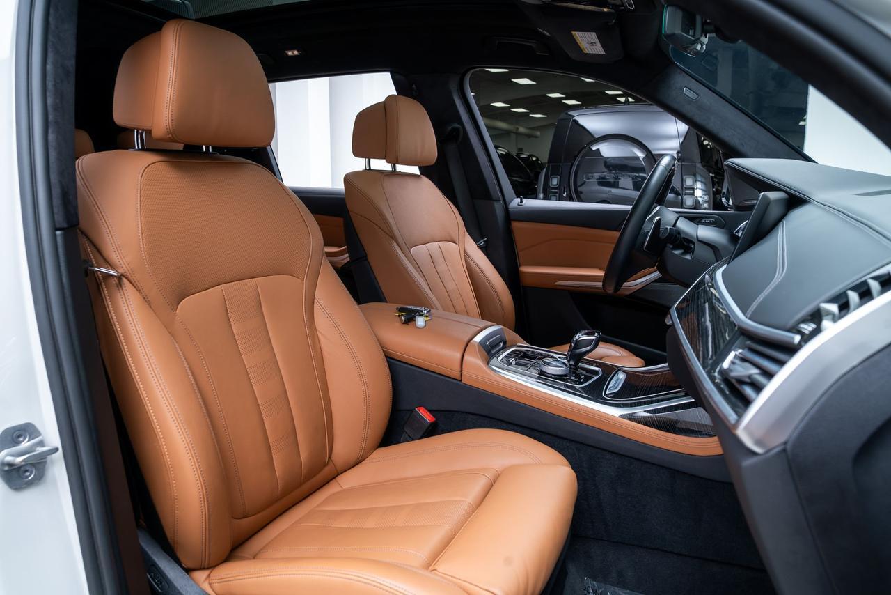 2022 BMW X7 M50i 1 Owner / Executive Package / Driving Assist Packa Portland OR