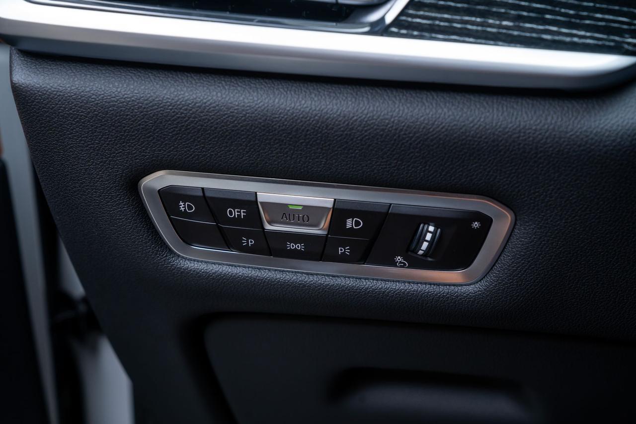 2022 BMW X7 M50i 1 Owner / Executive Package / Driving Assist Packa Portland OR