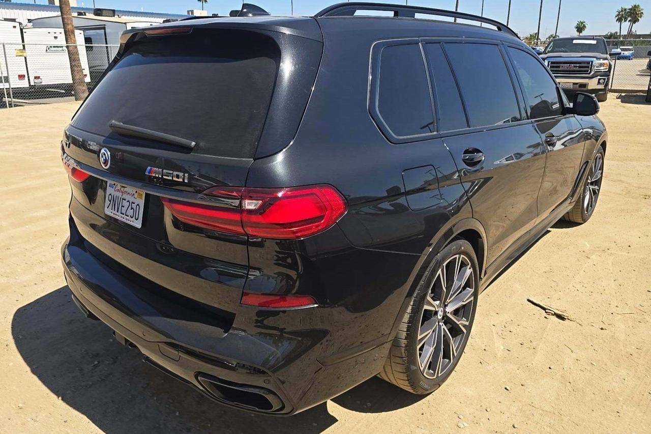 2022 BMW X7 M50i Executive Pkg. Lux Seating Cold Weather Towing Portland OR