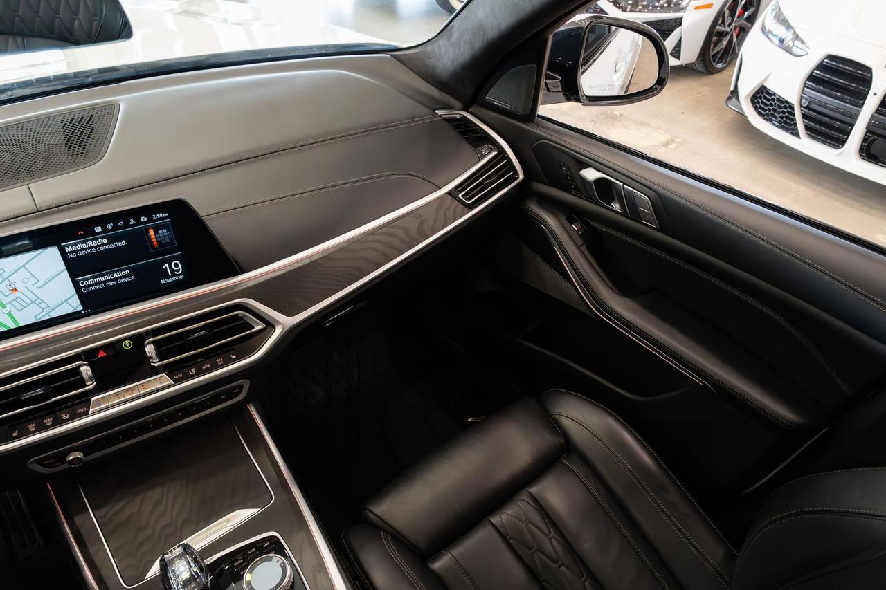 2022 BMW X7 M50i Gladstone OR