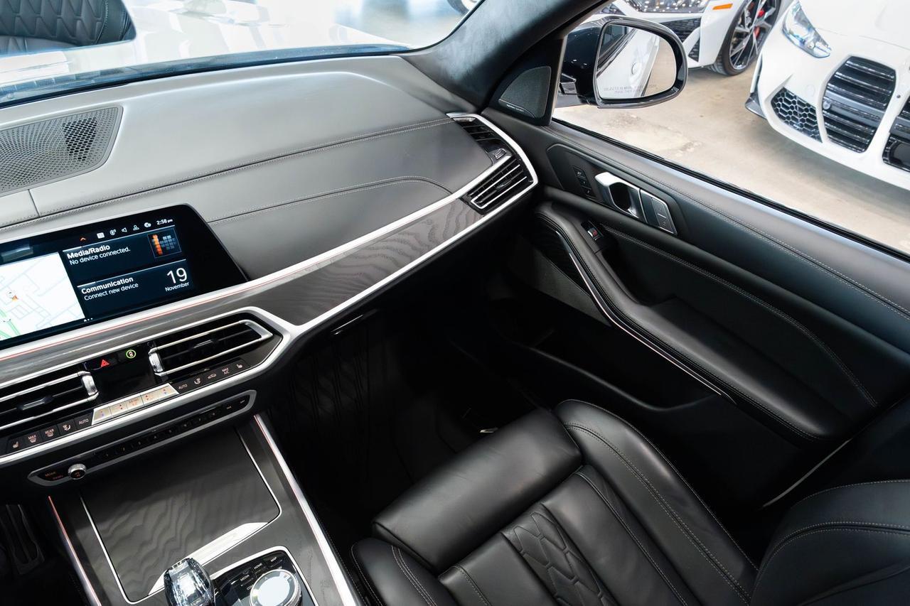2022 BMW X7 M50i Gladstone OR