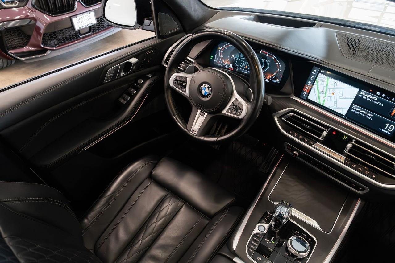 2022 BMW X7 M50i Gladstone OR