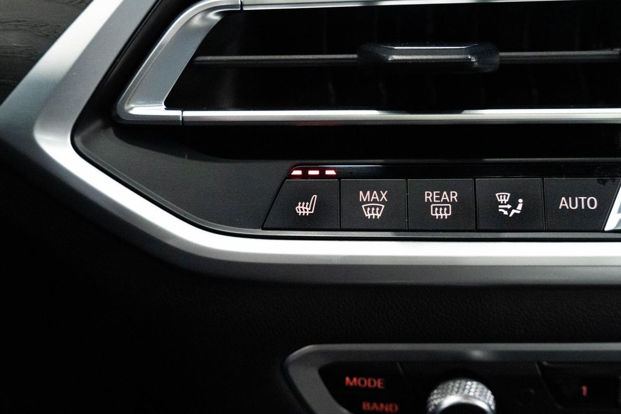 2022 BMW X7 M50i Gladstone OR