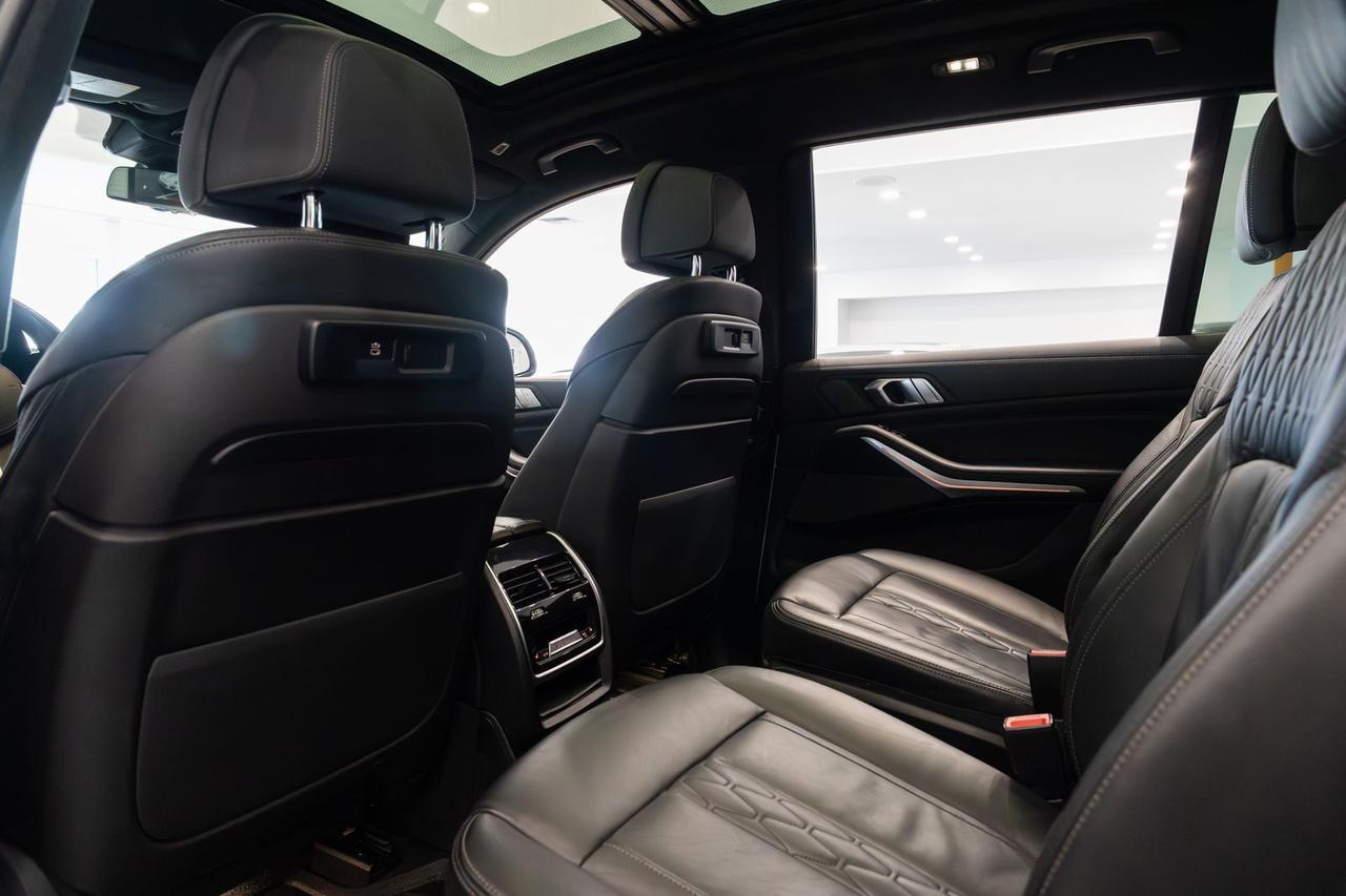 2022 BMW X7 M50i Gladstone OR