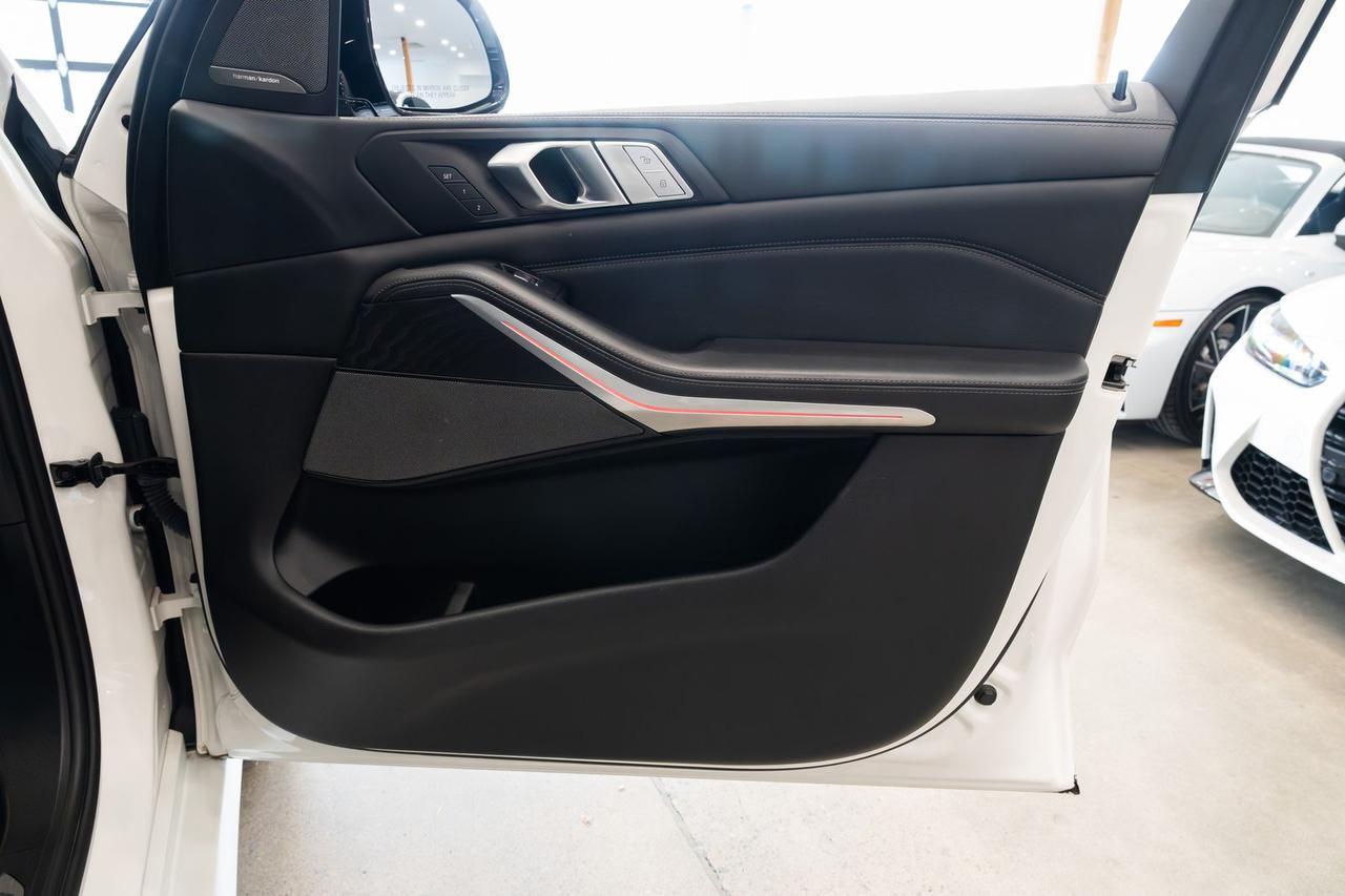 2022 BMW X7 M50i Gladstone OR